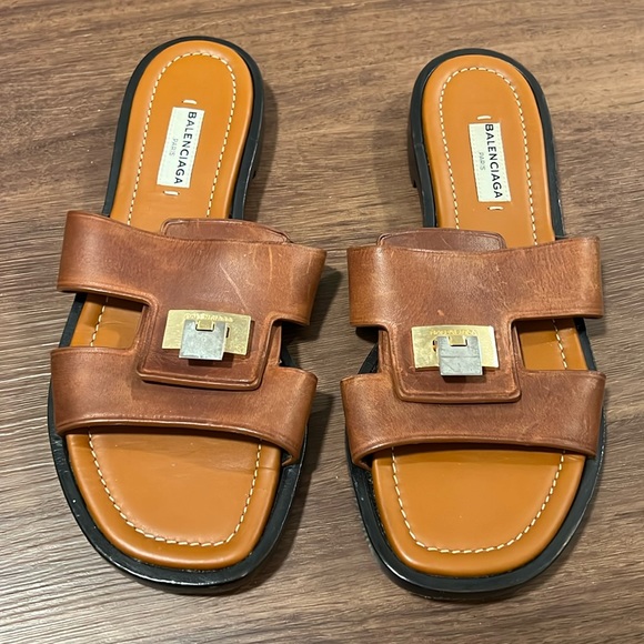 Balenciaga Brown Leather Flip Lock Flat Slides Size 36 - Picture 1 of 7